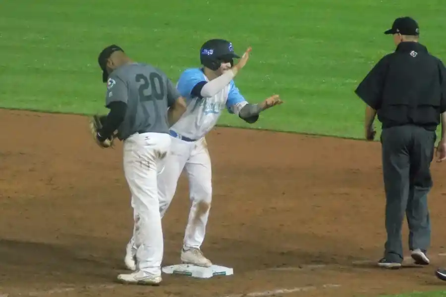 Béisbol: Argentina venció a Pakistán por 7 a 4