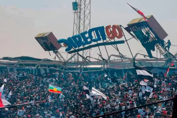 Impresionante video: el derrumbre del techo del estadio de Colo Colo