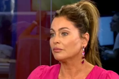 Amenazaron de muerte a Karina Mazzocco: así fueron los escalofriantes mensajes que le enviaron junto a la foto de un arma