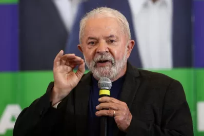 Brasil: Lula se impone sobre Bolsonaro en la segunda vuelta, según una encuesta