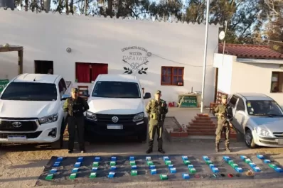 Seis detenidos en un control de Gendarmería: viajaban a Tucumán con 48 kilos de cocaína