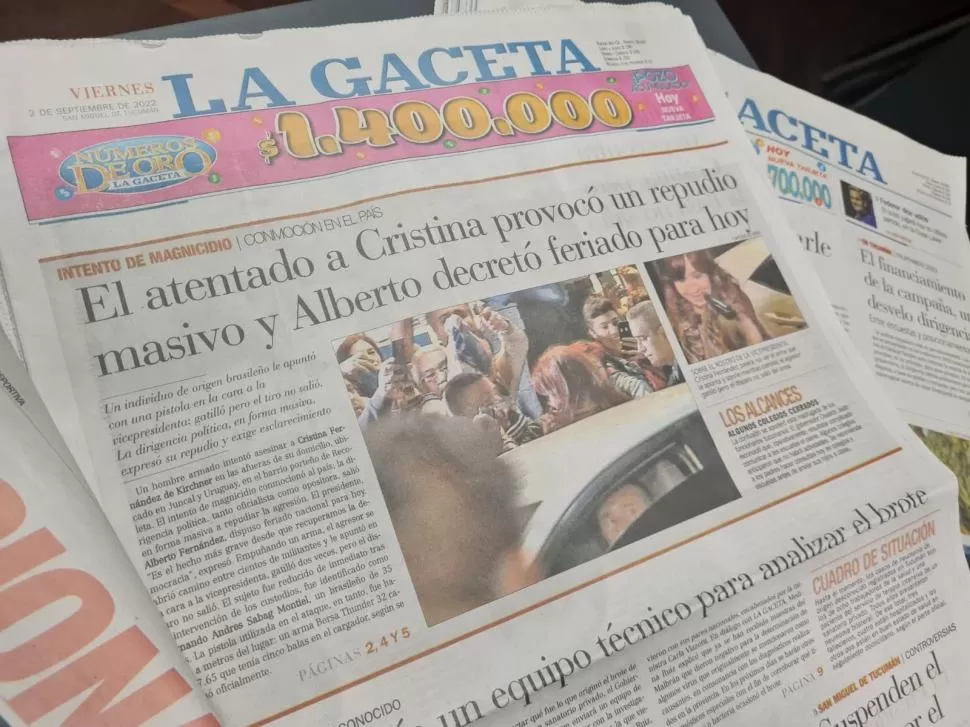 ADRENALINA EN LA REDACCIÓN. La tapa del 2 de septiembre, el día después del atentado a CFK. 