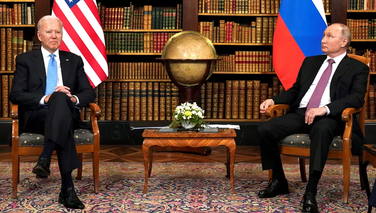 RELACIÓN TENSA. Joe Biden y Vladimir Putin se encontraron por última vez en junio de 2021 en la Cumbre de Ginebra.