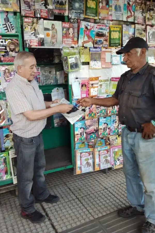 CUMPLIÓ EL SUEÑO. Juan Galván ayudó a sus hjjas a ser profesionales. 