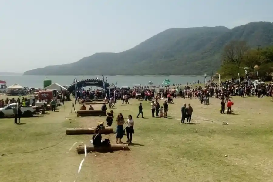 Jornada de sol en El Cadillal.