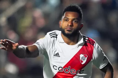 Boca está firme; River sueña