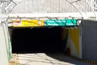 Vandalismo: cortan el tránsito en el túnel de calle Mendoza por robos en el tablero eléctrico