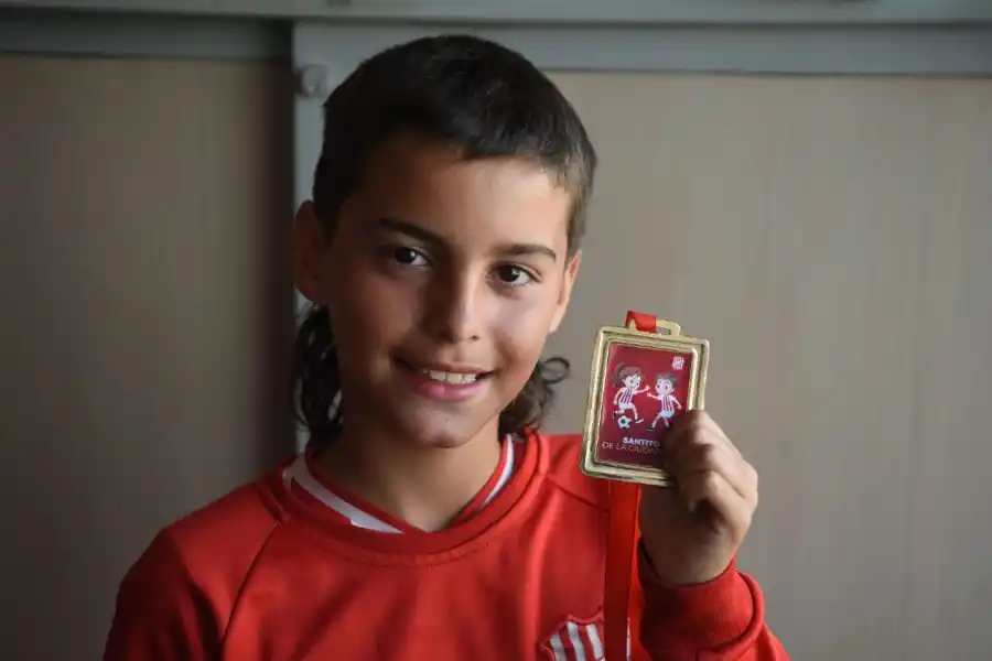 Un pequeño gesto que engrandece: la historia del jugador santito que consoló a los rivales