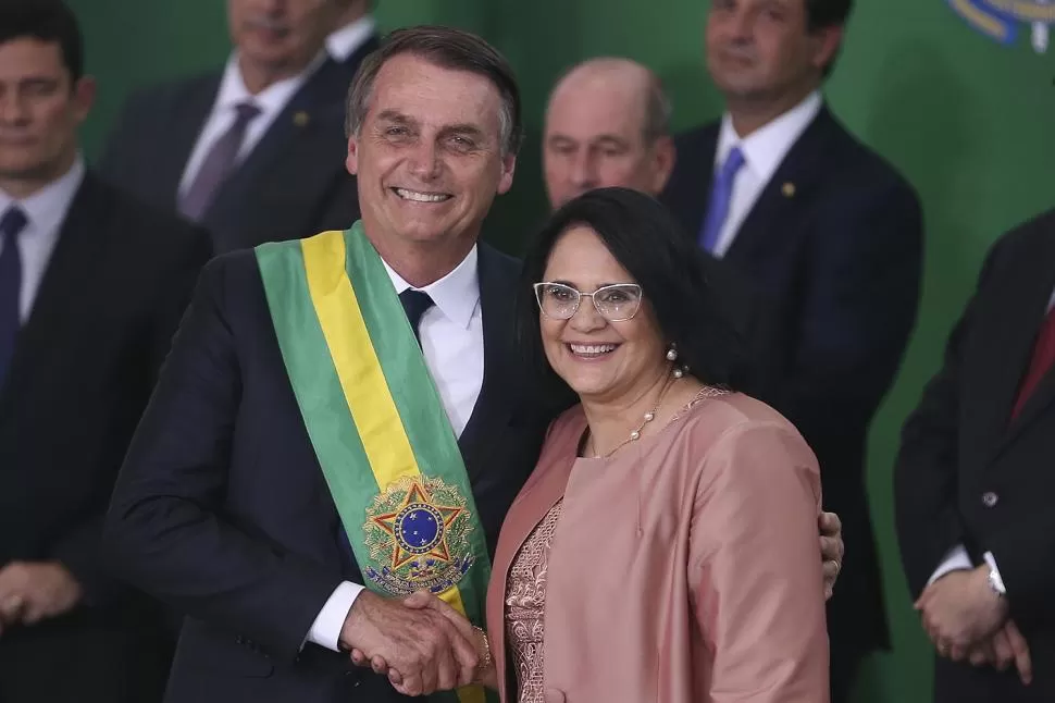 PASTORA. Damares Alves fue ministra de Bolsonaro.  