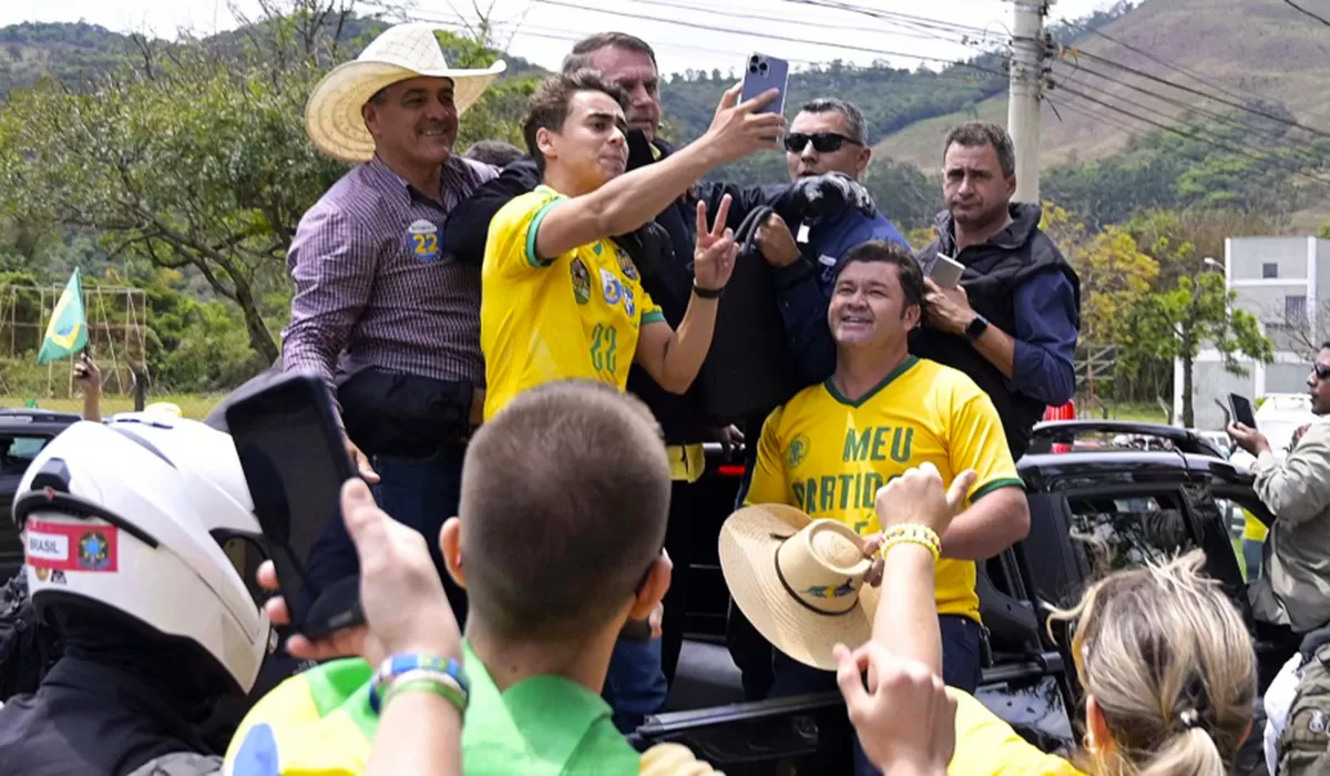 PROMESA DE CAMPAÑA. El presidente de Brasil, Jair Bolsonaro, dijo que su rival, Luiz Inácio Lula da Silva volverá a prisión.