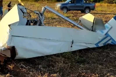 Un piloto construyó una avioneta y murió al estrellarse en un vuelo de prueba