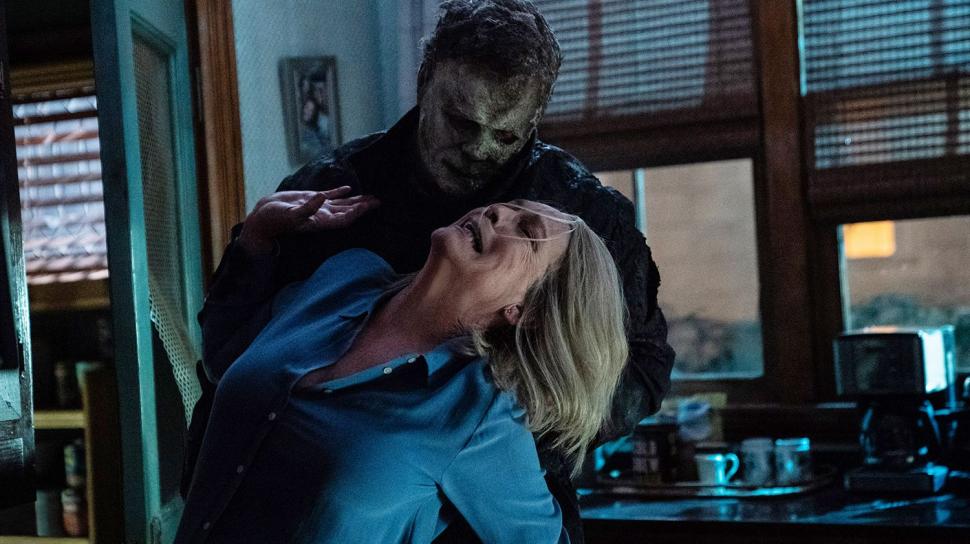 “HALLOWEEN: LA NOCHE FINAL”. Jamie Lee Curtis enfrenta (¿por última vez?) al asesino Michael Myers. 