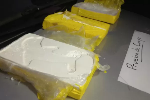 Secuestraron tres kilos de cocaína que eran llevados a Termas