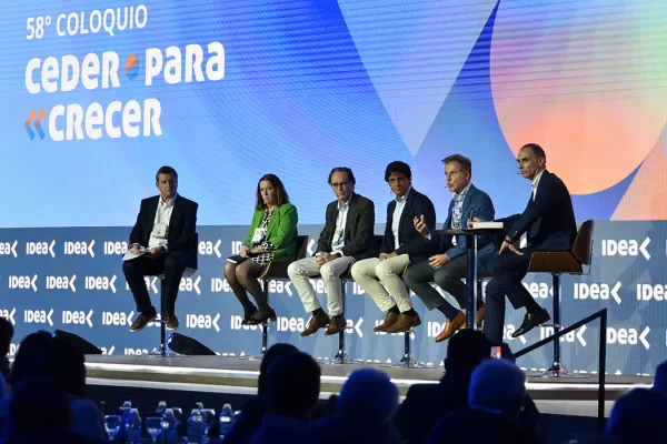 Coloquio de IDEA: el gasto público, bajo la lupa empresarial
