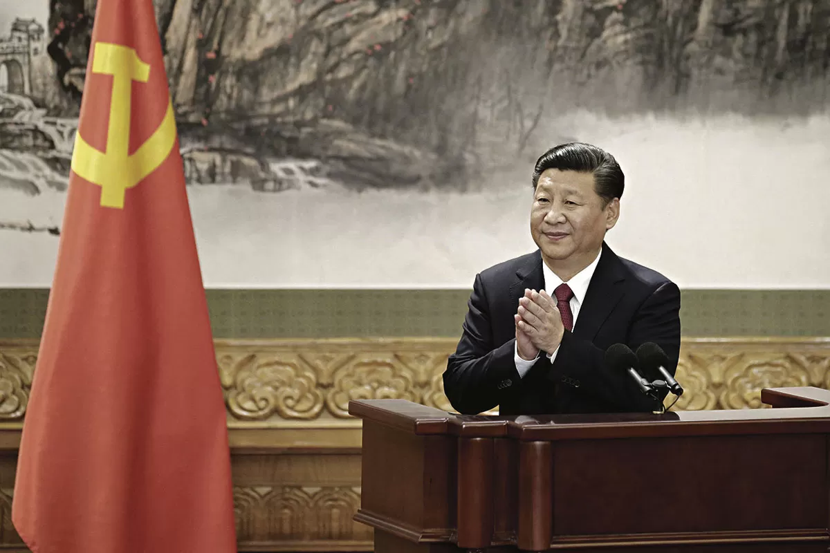 FORTALECIDO. Xi Jinping quebrará una tradición y permanecerá más de una década en el poder.