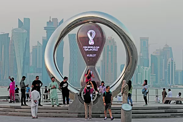 Un hincha en plan “low cost” necesitará casi 300 dólares diarios en Qatar