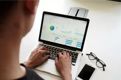 No todo es programación en el mercado laboral de la tecnología