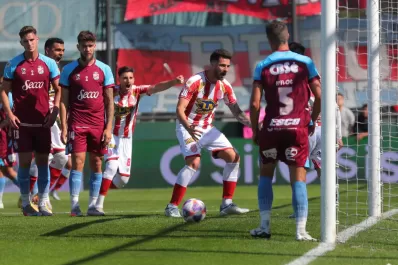 Barracas Central volvió al triunfo ante Arsenal en Sarandí