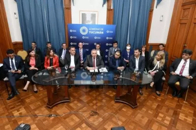 Jaldo oficializó el llamado a elecciones para el 14 de mayo