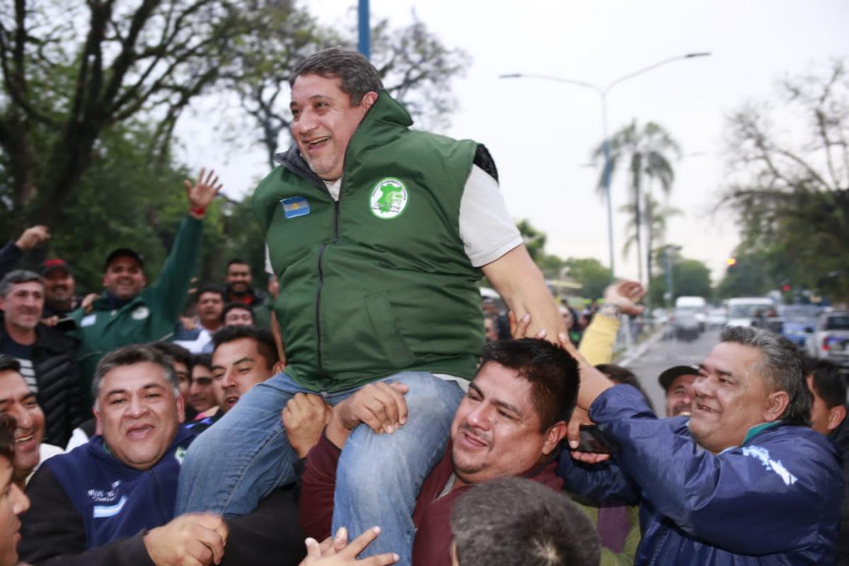 Torres Ganó Y Seguirá Siendo El Secretario General De Camioneros En Tucumán 9670