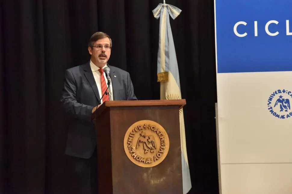 “Innovar es ver con ojos nuevos los problemas del presente”