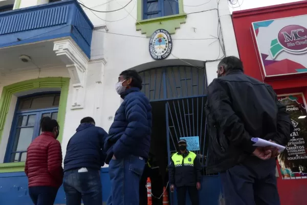 La Provincia podrá contratar ex policías para garantizar la recepción de denuncias