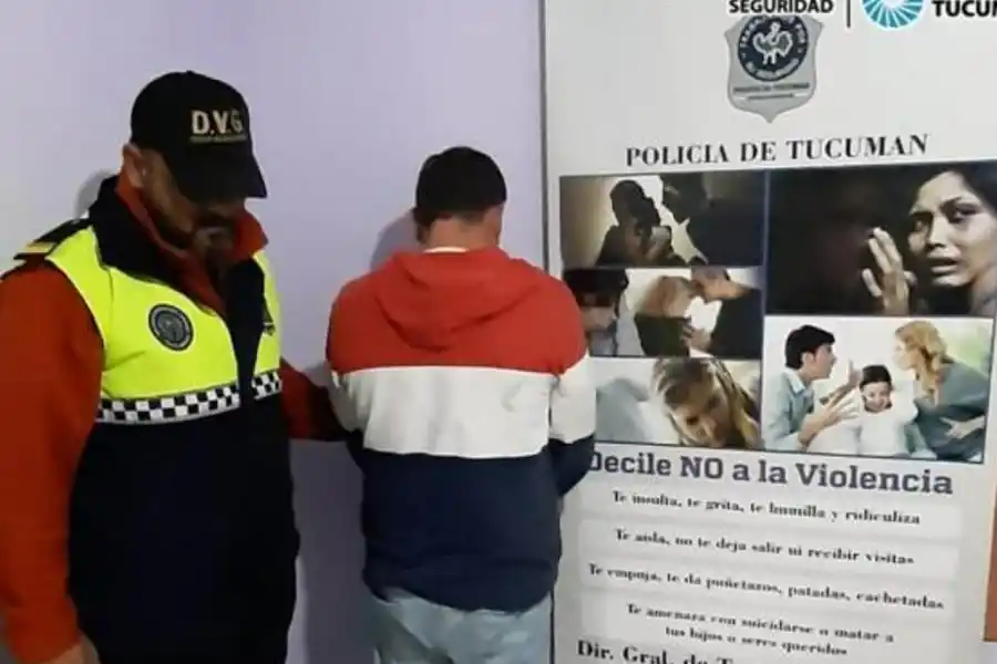 Sebastián Balegno se entregó ayer junto a tres abogados que asumirán su defensa.