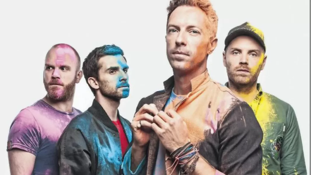Coldplay en Argentina: el bajista de la banda recorrió las calles porteñas y se quejó de un detalle