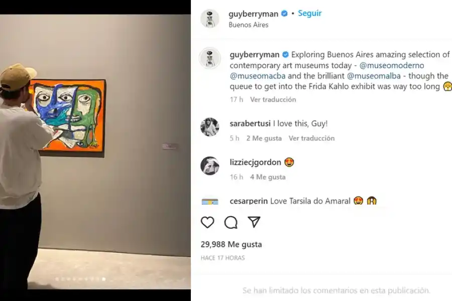 Coldplay en Argentina: el bajista de la banda recorrió las calles porteñas y se quejó de un detalle