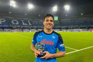 Simeone anotó un doblete y Napoli ratificó su liderazgo