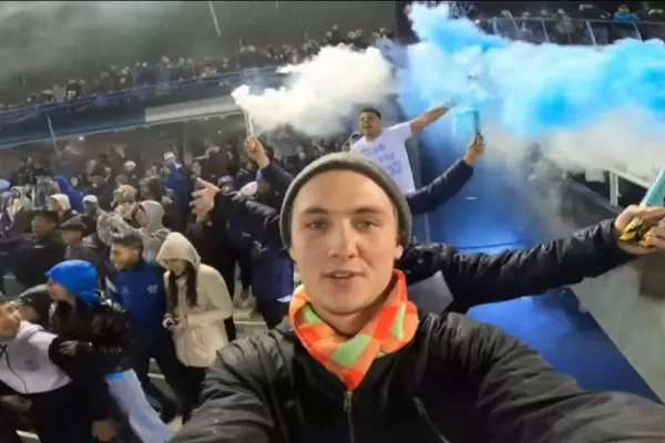 Video: un danés fue a la cancha de Atlético Tucumán y logró estas cómicas entrevistas entre los hinchas
