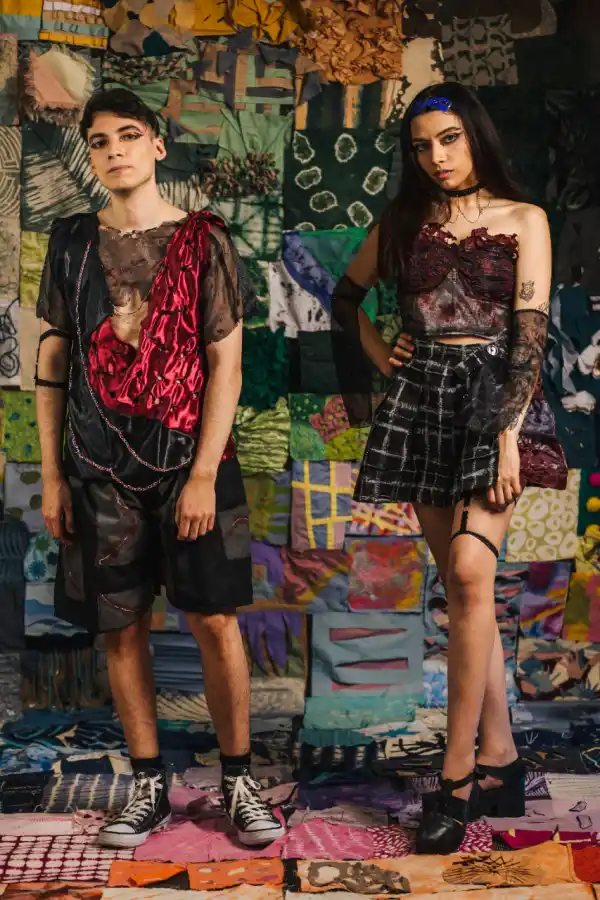 PAREJAS. Una creación de Paula Aizama Soto con referencias a la serie de historietas 