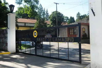 Un estudiante del Liceo Militar está internado porque se le cayó una rama en la cabeza