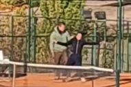 Video: un entrenador de tenis le dio una brutal paliza a su hija en tierra de Djokovic