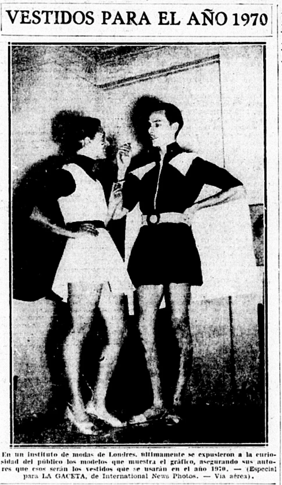 VISION DE FUTURO. Hombre con vestidos cortos era una propuesta de un instituto de moda inglés para tras décadas más tarde.  