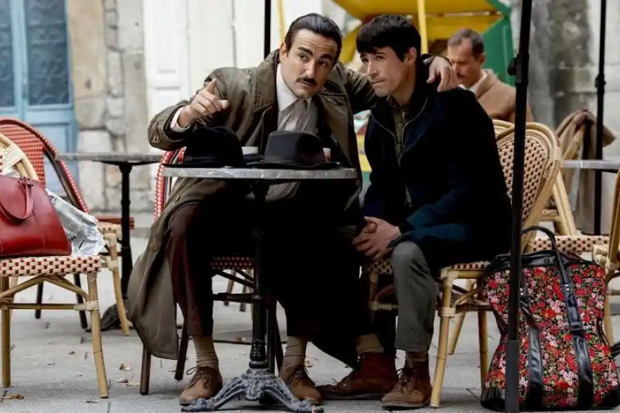 “UN HOMBRE DE ACCIÓN”. La historia de un estafador español. 