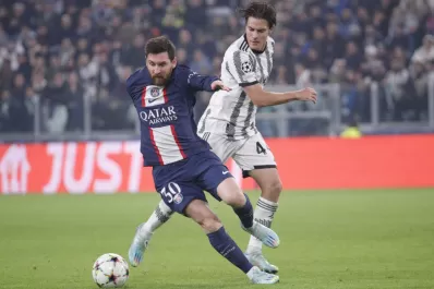 PSG derrotó a Juventus, pero Benfica le arrebató el primer lugar del Grupo H