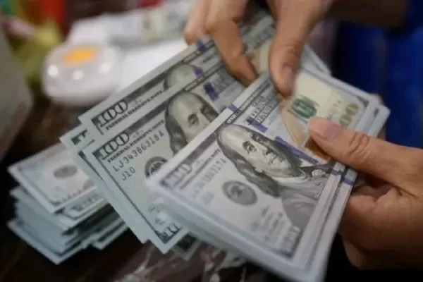 El dólar blue sube y se negocia a $ 291 en Tucumán