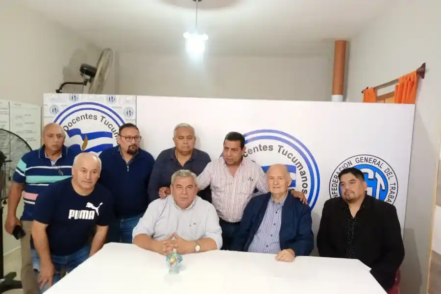 DIRIGENTES GREMIALES DE DOCENTES PRIVADOS. Anuncian una medida de fuerza para el martes 8. 