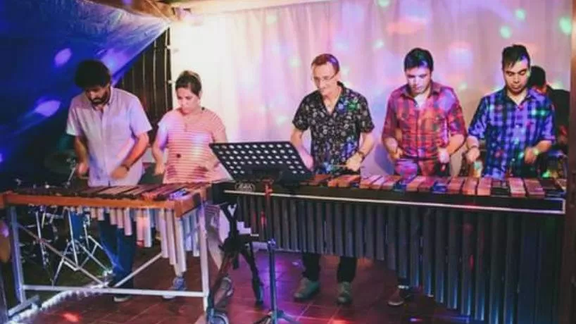 PERCUSIÓN. La marimba es un instrumento de la cultura latinoamericana.  