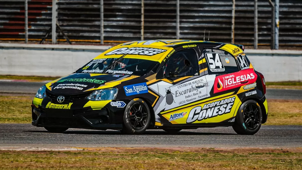 Facundo Rotondo, Toyota Etios.