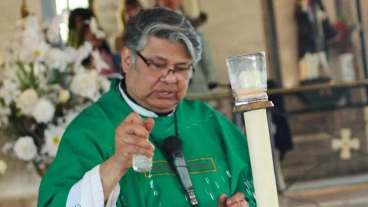 Comienza el juicio por el crimen del sacerdote Oscar Juárez
