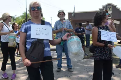 Vecinos de Yerba Buena reclaman a la SAT la falta de agua en El Corte