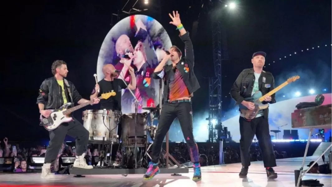 Coldplay en Argentina: se filtraron fotos del baterista de una icónica banda en el ensayo