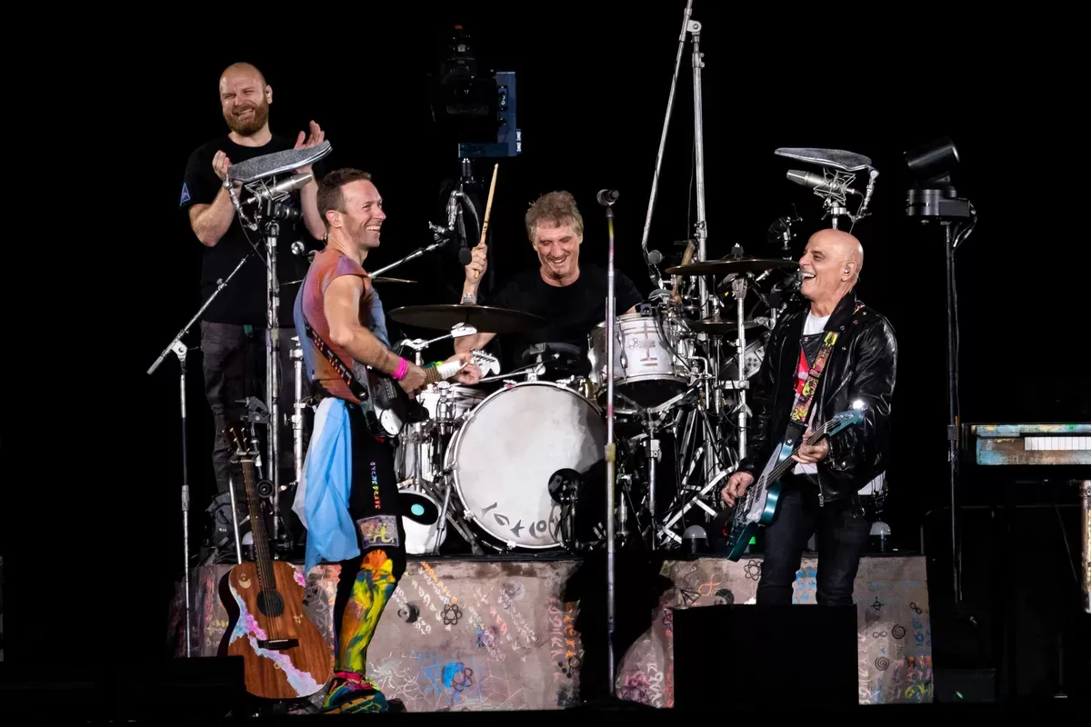 Coldplay junto a los ex Soda Stereo.