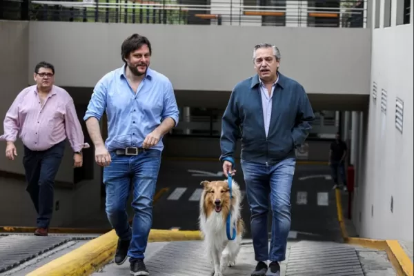 Leandro Santoro reconoció que hace meses que no habla con Alberto Fernández