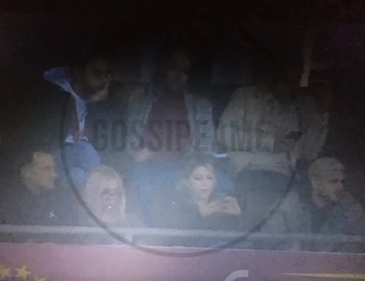 Wanda Nara fue vista con Mauro Icardi en el estadio del Galatasaray.