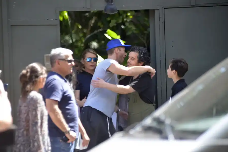 Chris Martin saludo a los fans en Palermo.