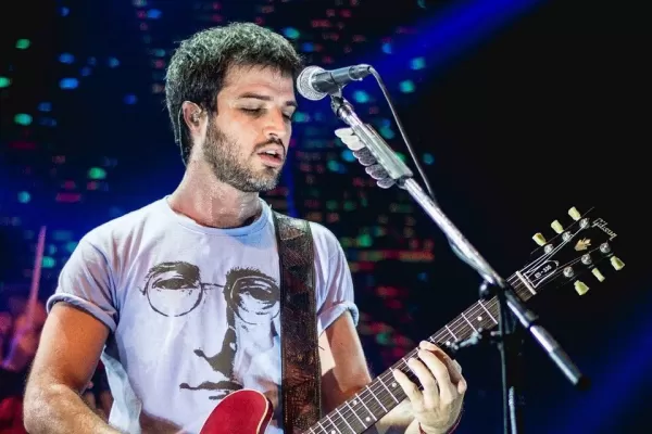 El experimento en solitario de Ale Kurz devino en disco