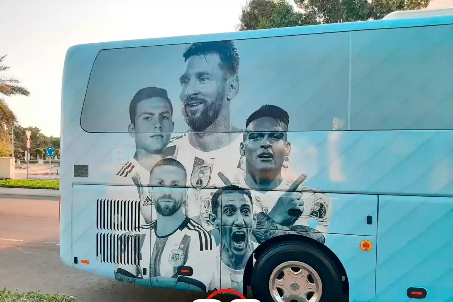 El colectivo que la Selección usará en Abu Dhabi.